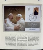PAPST Benedikt XVI Sammlung - FDC & postfrisch - in 5 Ringbindern aus Borek Abo