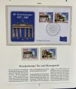 PAPST Benedikt XVI Sammlung - FDC & postfrisch - in 5 Ringbindern aus Borek Abo