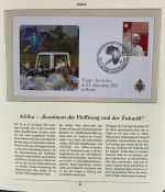 PAPST Benedikt XVI Sammlung - FDC & postfrisch - in 5 Ringbindern aus Borek Abo