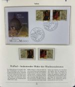 PAPST Benedikt XVI Sammlung - FDC & postfrisch - in 5 Ringbindern aus Borek Abo
