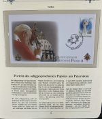 PAPST Benedikt XVI Sammlung - FDC & postfrisch - in 5 Ringbindern aus Borek Abo