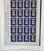 LIECHTENSTEIN Kleinbogen Sammlung 1961-1991 postfrisch - auf Lindner Vordruck