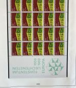 LIECHTENSTEIN Kleinbogen Sammlung 1961-1991 postfrisch - auf Lindner Vordruck