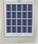 LIECHTENSTEIN Kleinbogen Sammlung 1961-1991 postfrisch - auf Lindner Vordruck