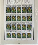 LIECHTENSTEIN Kleinbogen Sammlung 1961-1991 postfrisch - auf Lindner Vordruck