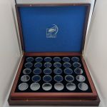 Deutsche Post pro collect Münzen-Sammelbox Holz für 90 Stück 10 DM, 10 + 20 €