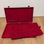 Münzkassette Schatulle mit eckigen 51mm Vertiefungen - gebraucht