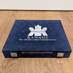 Münzkassette Schatulle mit 2 Tableaus für Silber-Gedenkmünzen Kanada - gebraucht