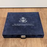 MDM Münzkassette Schatulle "Die offiziellen Silber-Gedenkmünzen der USA" gebraucht