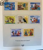 WALT DISNEY Motivsammlung postfrisch - aus Sieger Abo in 2 Lindner Ringbindern