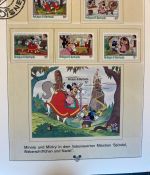 WALT DISNEY Motivsammlung postfrisch - aus Sieger Abo in 2 Lindner Ringbindern