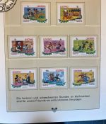 WALT DISNEY Motivsammlung postfrisch - aus Sieger Abo in 2 Lindner Ringbindern