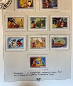 WALT DISNEY Motivsammlung postfrisch - aus Sieger Abo in 2 Lindner Ringbindern