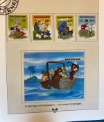 WALT DISNEY Motivsammlung postfrisch - aus Sieger Abo in 2 Lindner Ringbindern
