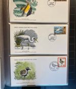 MOTIV TIER WWF Sammlung mit über 140 FDC Ersttagsbriefe im Binder