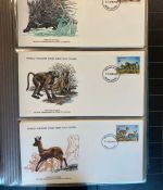 MOTIV TIER WWF Sammlung mit über 140 FDC Ersttagsbriefe im Binder