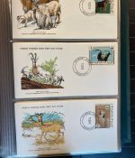 MOTIV TIER WWF Sammlung mit über 140 FDC Ersttagsbriefe im Binder