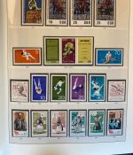 DDR Sammlung postfrisch - 1966-1990 komplett in 2 Sieger Vordruckalbum