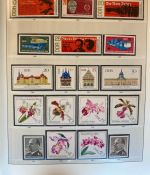 DDR Sammlung postfrisch - 1966-1990 komplett in 2 Sieger Vordruckalbum