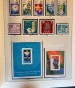 DDR Sammlung postfrisch - 1966-1990 komplett in 2 Sieger Vordruckalbum