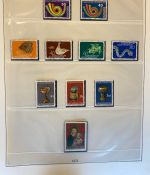 LIECHTENSTEIN Sammlung 1969-1995 postfrisch - in 2 Lindner Ringbindern mit Kassette