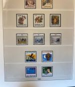 LIECHTENSTEIN Sammlung 1969-1995 postfrisch - in 2 Lindner Ringbindern mit Kassette