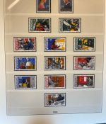 LIECHTENSTEIN Sammlung 1969-1995 postfrisch - in 2 Lindner Ringbindern mit Kassette