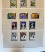 LIECHTENSTEIN Sammlung 1969-1995 postfrisch - in 2 Lindner Ringbindern mit Kassette