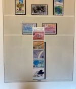LIECHTENSTEIN Sammlung 1969-1995 postfrisch - in 2 Lindner Ringbindern mit Kassette