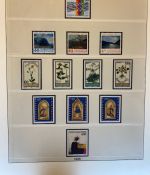 LIECHTENSTEIN Sammlung 1969-1995 postfrisch - in 2 Lindner Ringbindern mit Kassette