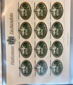 LIECHTENSTEIN Kleinbogen Sammlung 1977-1989 postfrisch - in 4 ETB-Alben