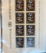 LIECHTENSTEIN Kleinbogen Sammlung 1977-1989 postfrisch - in 4 ETB-Alben