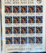 LIECHTENSTEIN Kleinbogen Sammlung 1977-1989 postfrisch - in 4 ETB-Alben