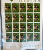 LIECHTENSTEIN Kleinbogen Sammlung 1977-1989 postfrisch - in 4 ETB-Alben