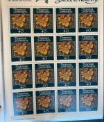 LIECHTENSTEIN Kleinbogen Sammlung 1977-1989 postfrisch - in 4 ETB-Alben