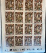 LIECHTENSTEIN Kleinbogen Sammlung 1977-1989 postfrisch - in 4 ETB-Alben