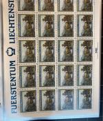 LIECHTENSTEIN Kleinbogen Sammlung 1977-1989 postfrisch - in 4 ETB-Alben