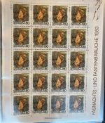 LIECHTENSTEIN Kleinbogen Sammlung 1977-1989 postfrisch - in 4 ETB-Alben