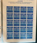 LIECHTENSTEIN Kleinbogen Sammlung 1977-1989 postfrisch - in 4 ETB-Alben