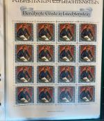 LIECHTENSTEIN Kleinbogen Sammlung 1977-1989 postfrisch - in 4 ETB-Alben