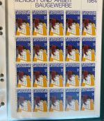 LIECHTENSTEIN Kleinbogen Sammlung 1977-1989 postfrisch - in 4 ETB-Alben