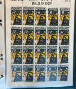 LIECHTENSTEIN Kleinbogen Sammlung 1977-1989 postfrisch - in 4 ETB-Alben