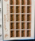 LIECHTENSTEIN Kleinbogen Sammlung 1977-1989 postfrisch - in 4 ETB-Alben