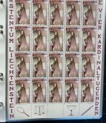 LIECHTENSTEIN Kleinbogen Sammlung 1977-1989 postfrisch - in 4 ETB-Alben