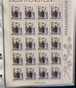 LIECHTENSTEIN Kleinbogen Sammlung 1977-1989 postfrisch - in 4 ETB-Alben