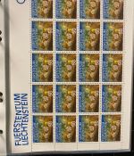 LIECHTENSTEIN Kleinbogen Sammlung 1977-1989 postfrisch - in 4 ETB-Alben