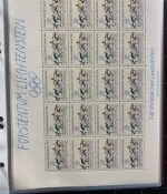 LIECHTENSTEIN Kleinbogen Sammlung 1977-1989 postfrisch - in 4 ETB-Alben