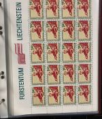 LIECHTENSTEIN Kleinbogen Sammlung 1977-1989 postfrisch - in 4 ETB-Alben