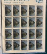 LIECHTENSTEIN Kleinbogen Sammlung 1977-1989 postfrisch - in 4 ETB-Alben