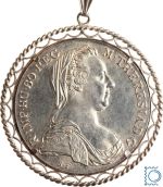 Maria Theresia Taler 1780 mit Fassung und Anhänger - wunderschön!